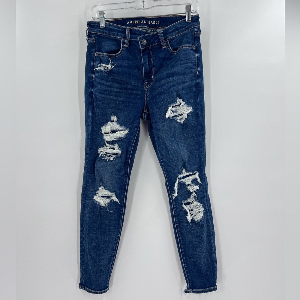 American Eagle american eagle high rise 8 short jeans